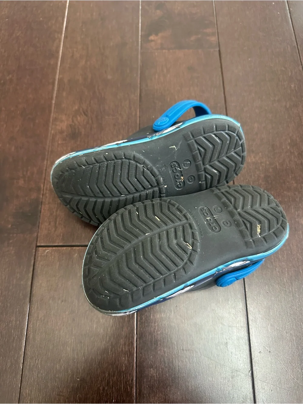 Crocs Kids Black & Blue Shark Classic Clog